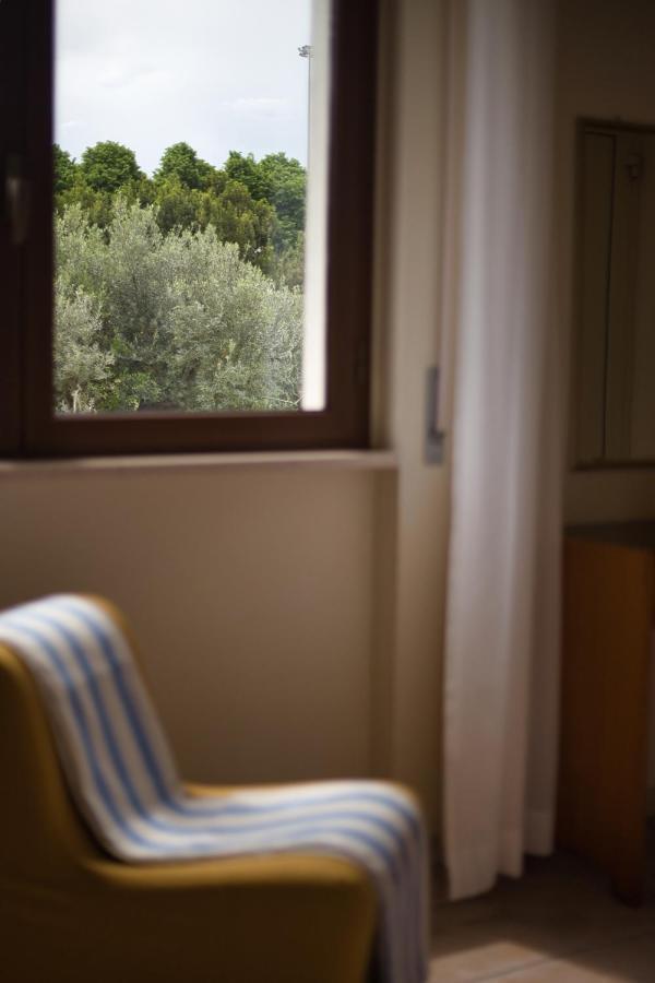 Hotel Sporting Vasto Esterno foto