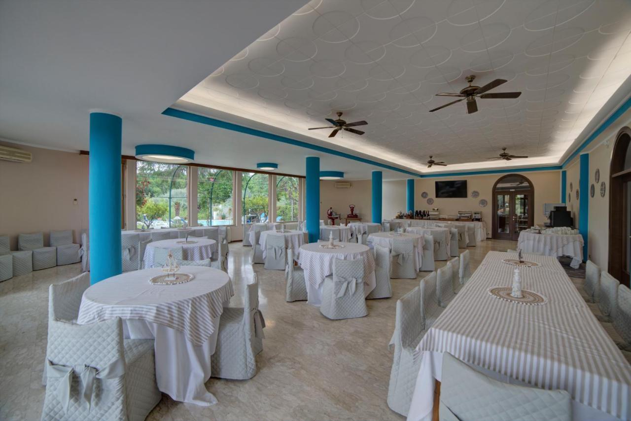 Hotel Sporting Vasto Esterno foto