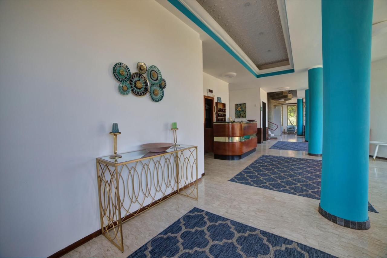 Hotel Sporting Vasto Esterno foto