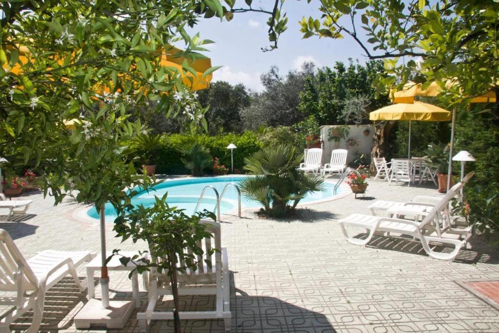Hotel Sporting Vasto Esterno foto