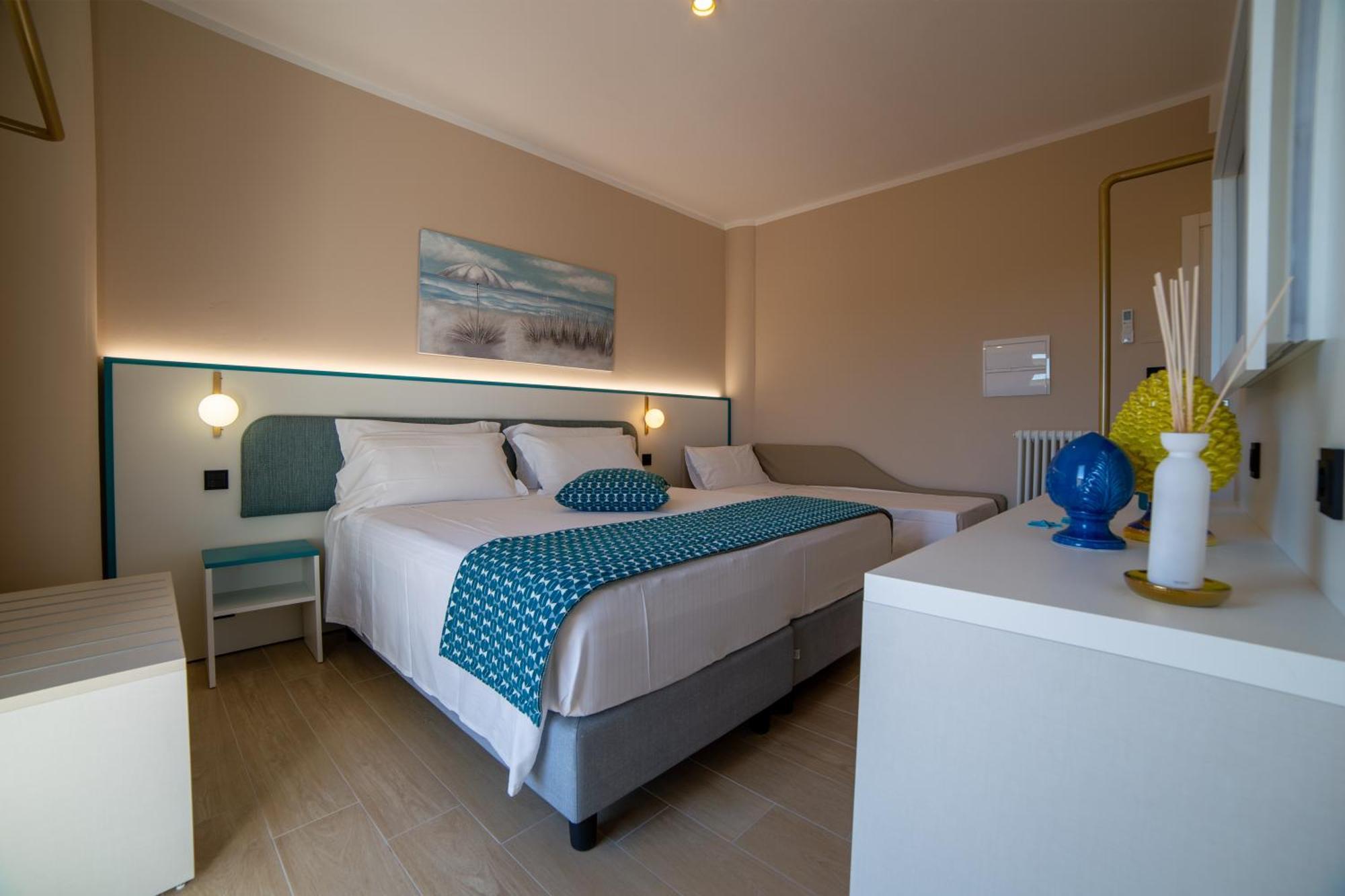 Hotel Sporting Vasto Esterno foto