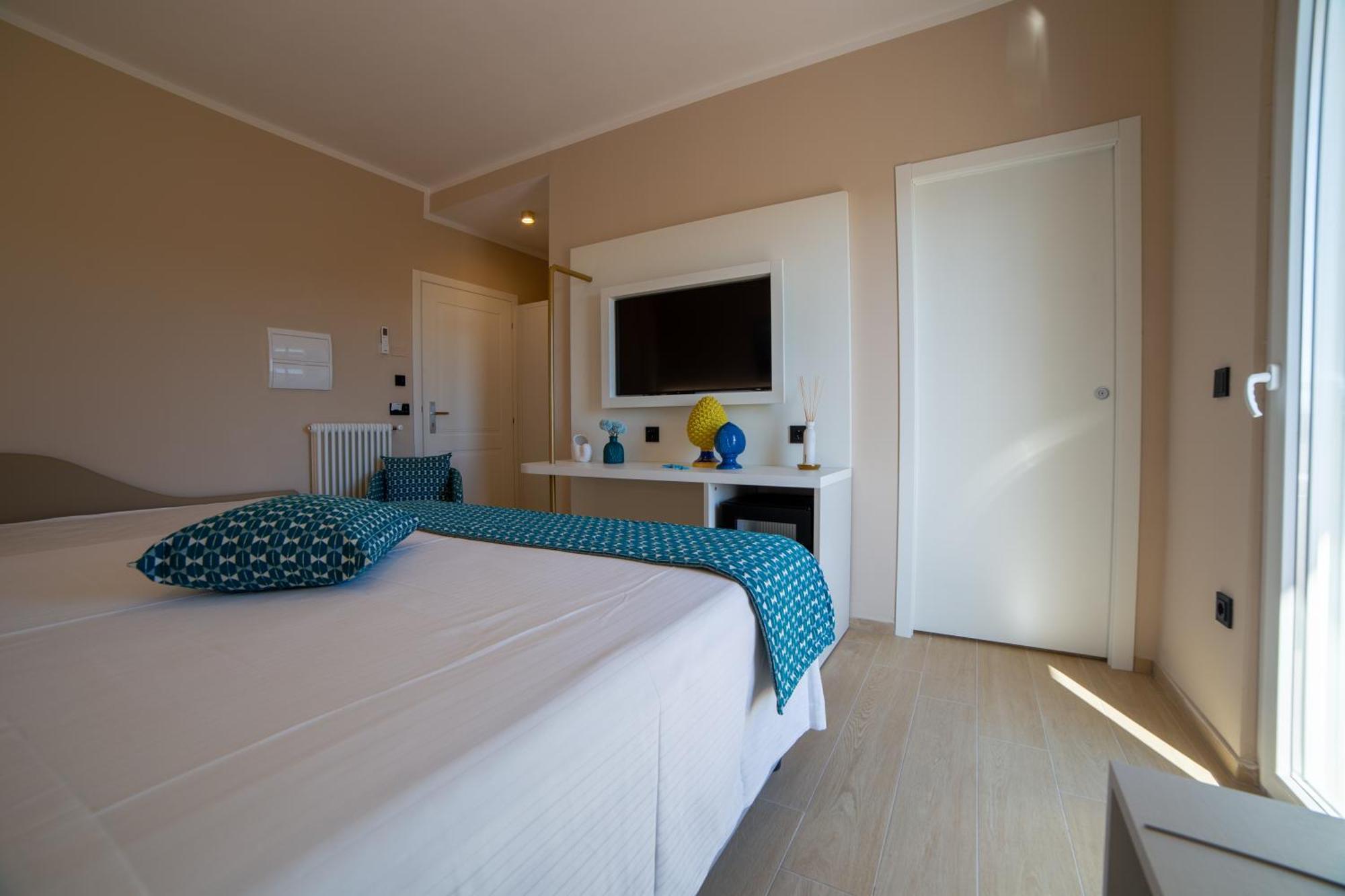 Hotel Sporting Vasto Esterno foto